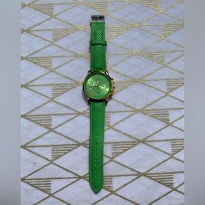 Green Women’s Watch / Geneva Quartz Wristwatch